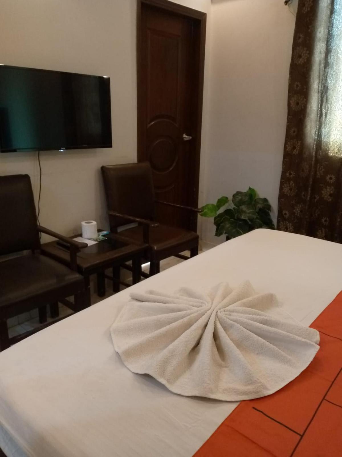 Goho Rooms Badar Karachi Exterior photo